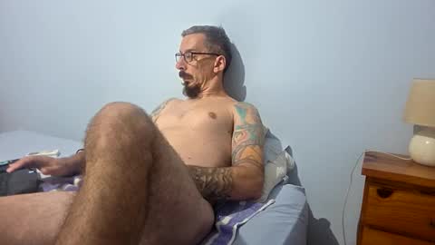 latinheat95 online show from February 28, 4:50 pm