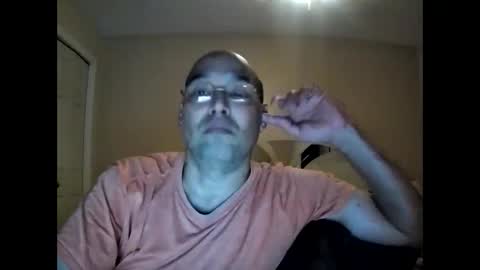 Snapshot of latinoinfla chatting on February 9, 3:11 am latinoinfla online show from February 9, 3:11 am