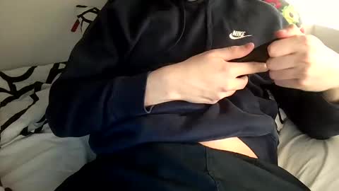 laveudos online show from January 8, 11:54 am