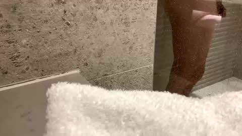 lawyer_voyeur online show from May 19, 7:47 am