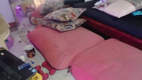 Snapshot of laye19 chatting on January 19, 4:25 pm Laye19 online show from January 19, 4:25 pm