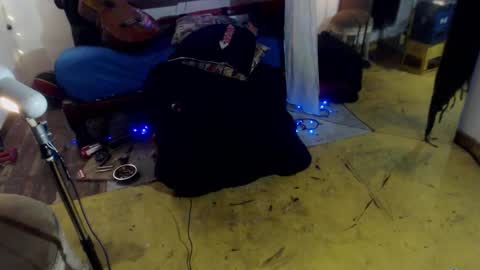 Snapshot of laye19 chatting on September 16, 7:31 am Laye19 online show from September 16, 7:31 am