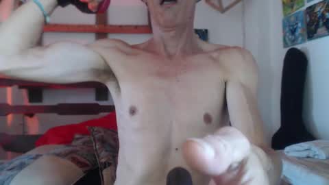 Snapshot of laye19 chatting on February 14, 6:19 pm Laye19 online show from February 14, 6:19 pm