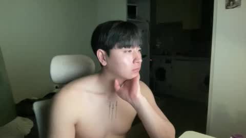 le1995vi online show from March 13, 1:52 pm