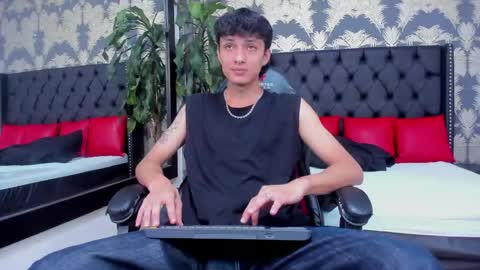 Lean online show from April 16, 3:45 pm