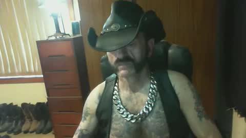 leathergreaser online show from February 23, 8:54 pm