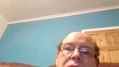 leatherpants68 online show from April 15, 9:15 pm