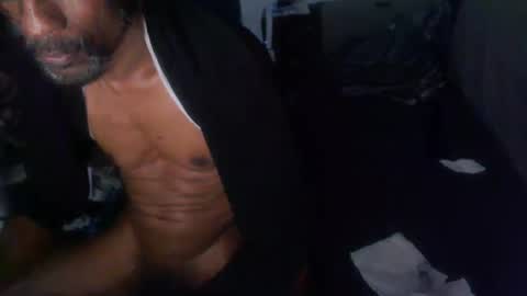 Ebony DeafGuy online show from November 5, 9:00 am