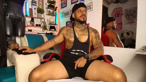 leenar_key online show from February 18, 11:13 pm