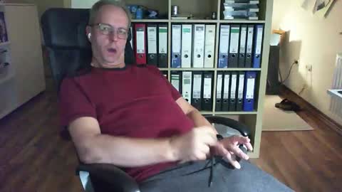 Dave online show from September 9, 9:35 pm