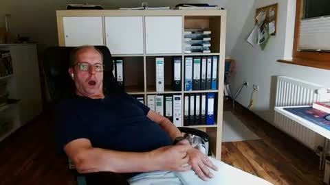 Dave online show from June 11, 10:52 pm