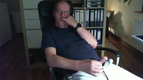 Dave online show from December 14, 1:45 am