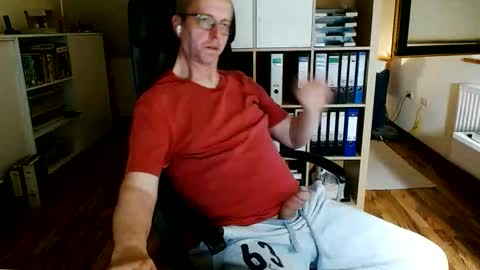 Dave online show from May 23, 11:21 pm