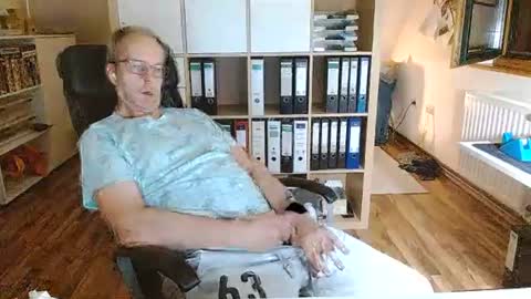 Dave online show from July 12, 9:06 pm