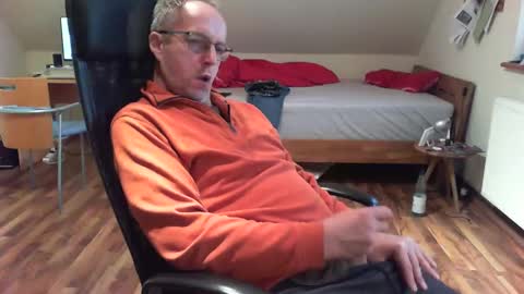 Dave online show from December 29, 12:23 pm