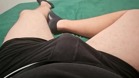 Snapshot of legsloverthc chatting on October 28, 10:07 am legsloverthc online show from October 28, 10:07 am