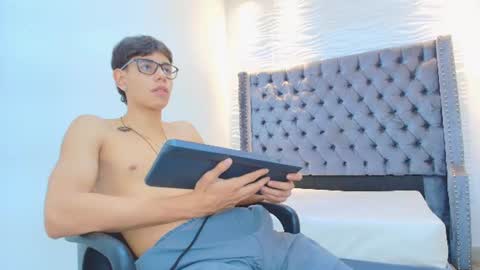 LENNY online show from July 21, 12:51 pm