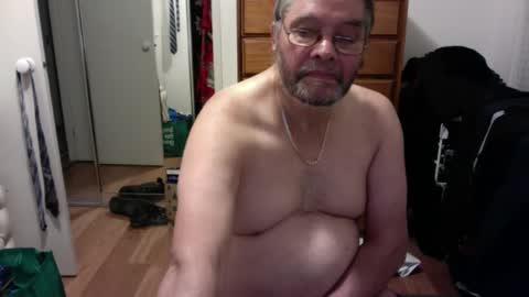 Pussylicker online show from December 9, 11:04 am