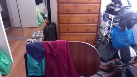 Pussylicker online show from October 11, 10:25 pm