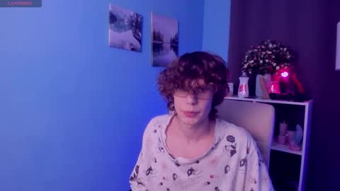 Leo online show from November 5, 2:19 pm