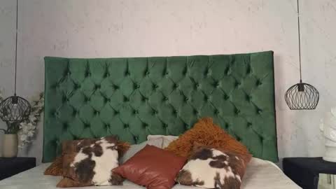 Snapshot of leo_delvey chatting on September 25, 7:07 am leo online show from September 25, 7:07 am