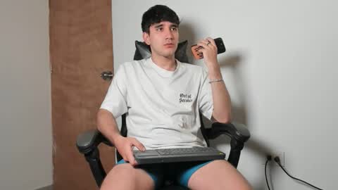 Leo Jones online show from March 19, 11:08 pm