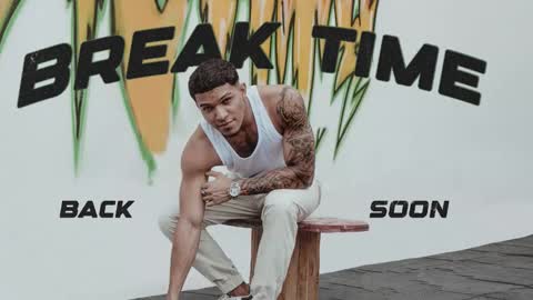 Leo independent model online show from December 5, 11:23 pm