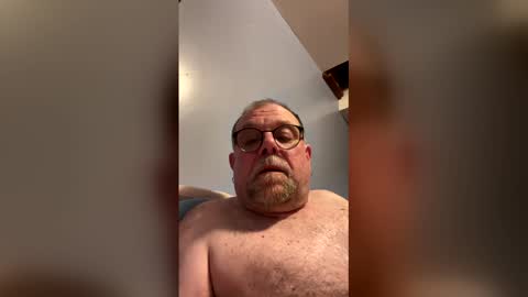 leocat713 online show from April 27, 1:35 am