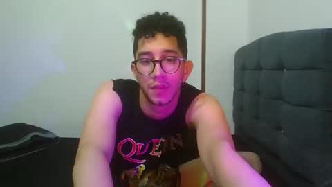 Snapshot of leoh_hades chatting on October 8, 2:05 am Leoh online show from October 8, 2:05 am