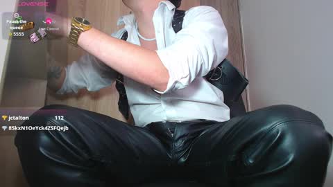 Snapshot of leonal_oconer chatting on September 30, 6:55 pm iam leonal online show from September 30, 6:55 pm