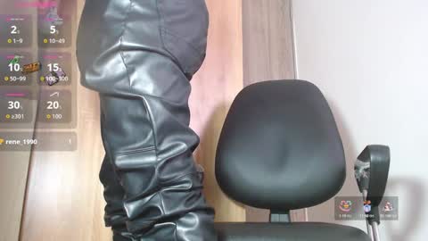 Snapshot of leonal_oconer chatting on September 26, 8:06 pm iam leonal online show from September 26, 8:06 pm