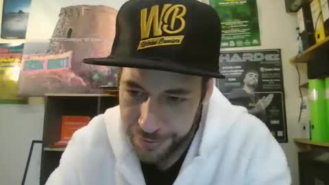 leonidascum online show from November 27, 10:19 am