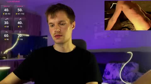 Leon online show from April 11, 8:45 pm