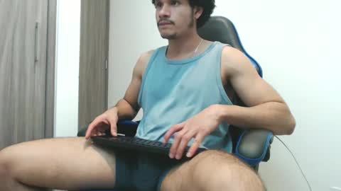 Snapshot of leostorm25 chatting on September 18, 10:45 pm leostorm25 online show from September 18, 10:45 pm