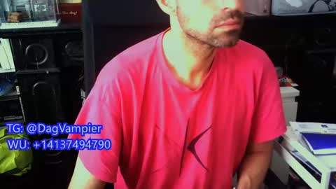 Vampiro Diurno online show from June 30, 2:29 pm