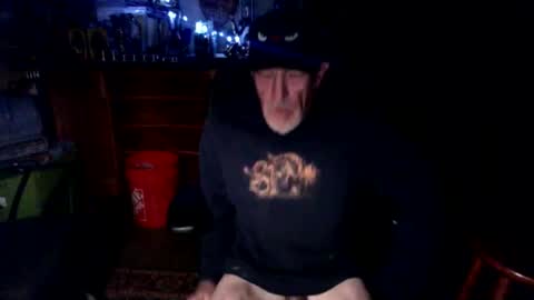 letsbfrank6191904 online show from April 1, 1:02 pm