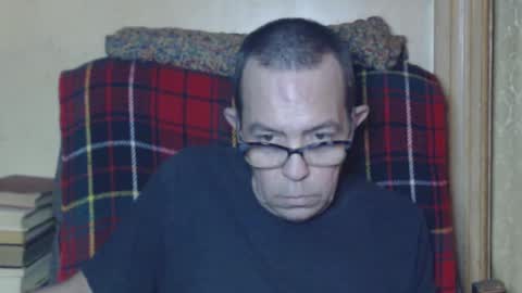 levon48 online show from December 11, 1:07 am