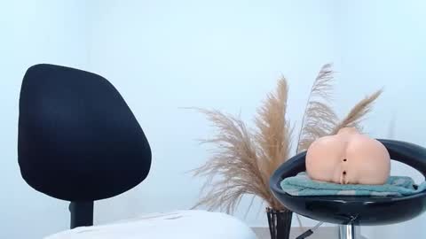 liam_bolt online show from February 27, 3:11 pm