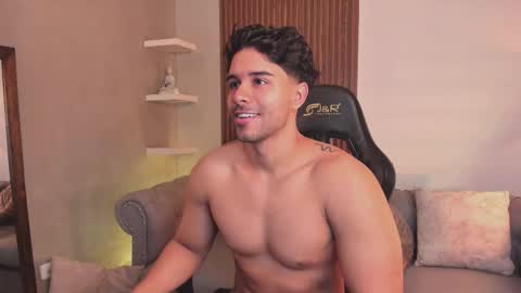 Liam Collins online show from February 11, 11:48 am