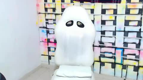 Snapshot of liam_domain chatting on January 17, 9:28 am LIAM online show from January 17, 9:28 am