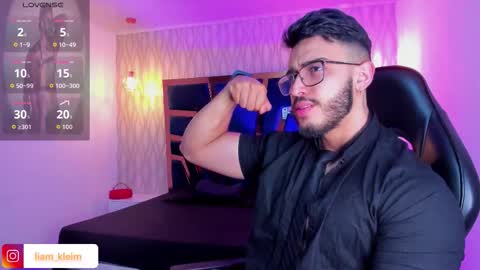 LIAM KLEIN online show from February 13, 11:37 am