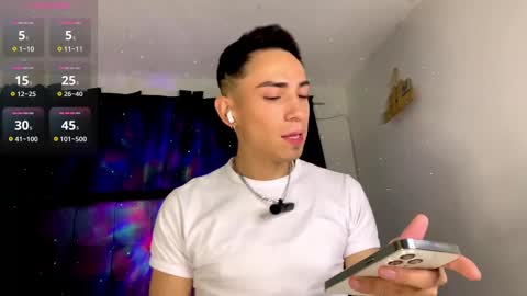 Snapshot of liam_l1 chatting on March 11, 2:40 pm Liam online show from March 11, 2:40 pm