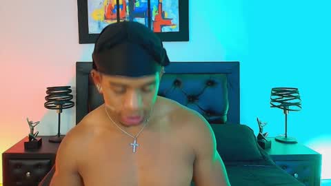 Snapshot of liam_morocho chatting on September 26, 9:45 pm LIAM online show from September 26, 9:45 pm