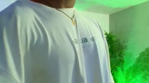 Snapshot of liam_morocho chatting on October 25, 4:36 am LIAM online show from October 25, 4:36 am