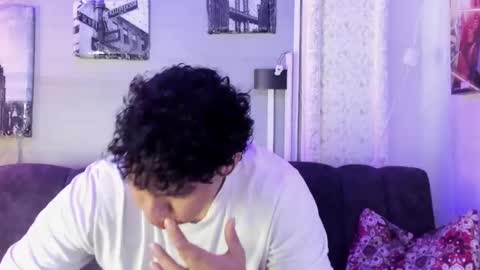 liam online show from December 18, 12:34 pm