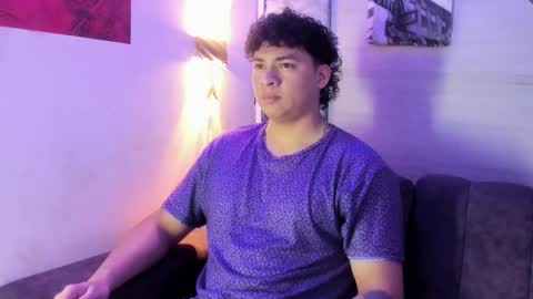 liam online show from December 14, 12:23 pm