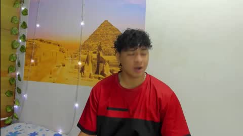 Snapshot of liam_percy7 chatting on October 23, 12:52 pm liam online show from October 23, 12:52 pm