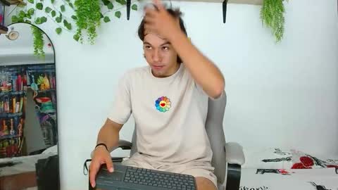 liamxul online show from September 25, 7:24 pm