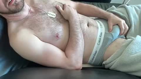 Chris online show from January 3, 9:25 am