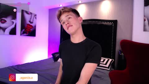 liam online show from February 11, 5:12 am